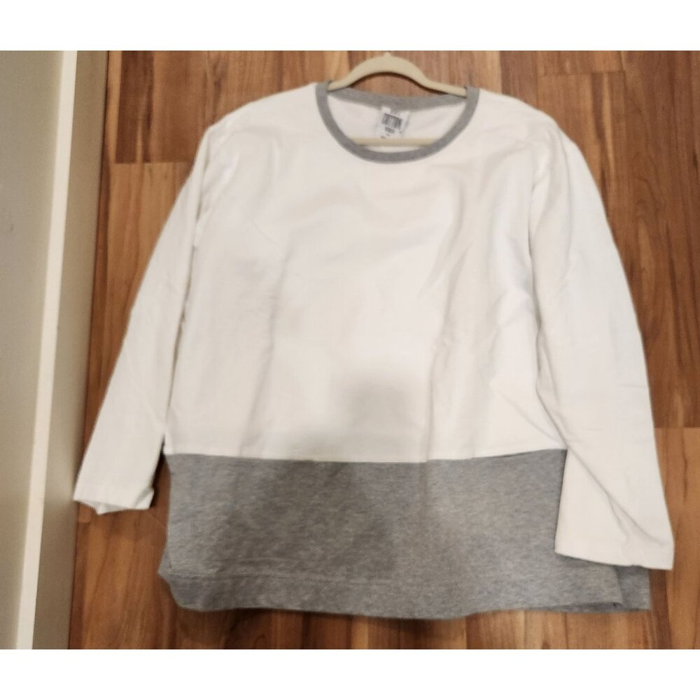 Hot Cotton Women's 3XL Made in USA White/Grey shirt front pockets